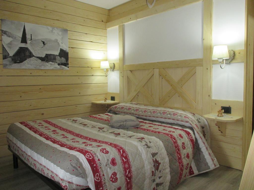 Maso Pin Bed & Breakfast มาดอนนาดีกัมปิโญ ภายนอก รูปภาพ