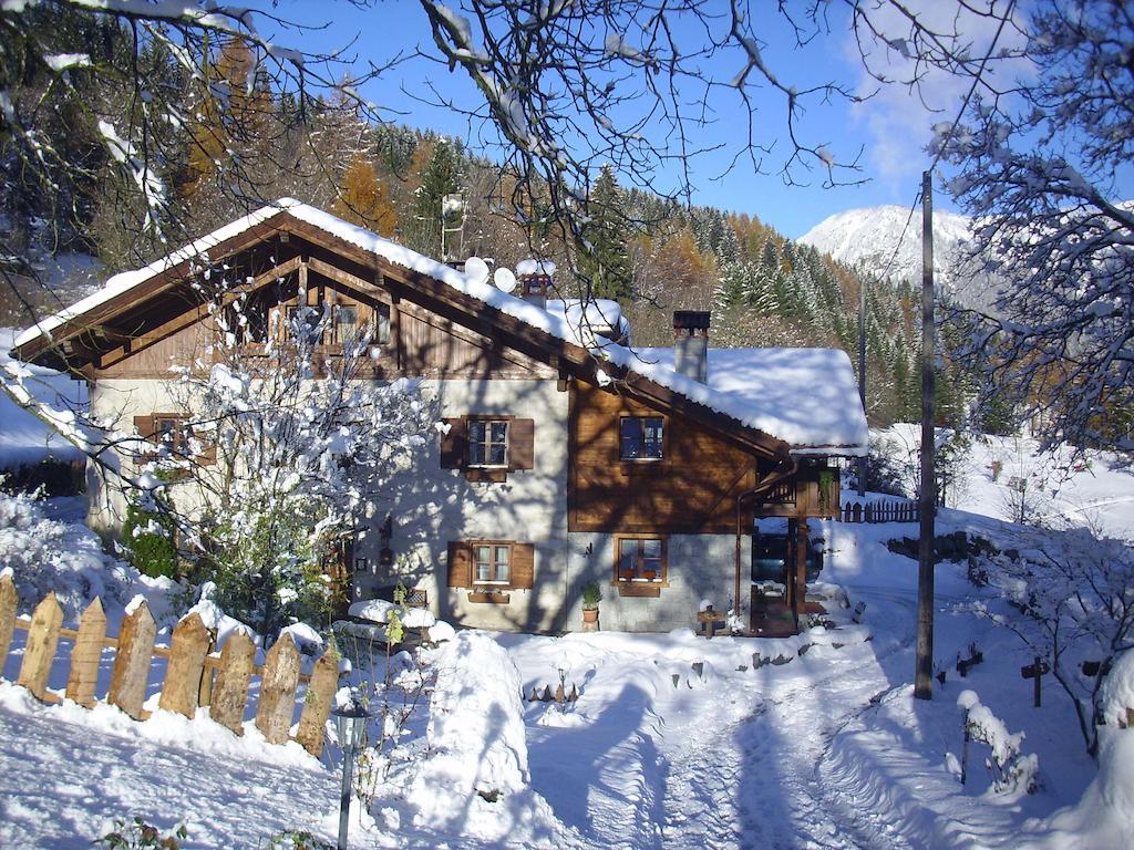 Maso Pin Bed & Breakfast มาดอนนาดีกัมปิโญ ภายนอก รูปภาพ