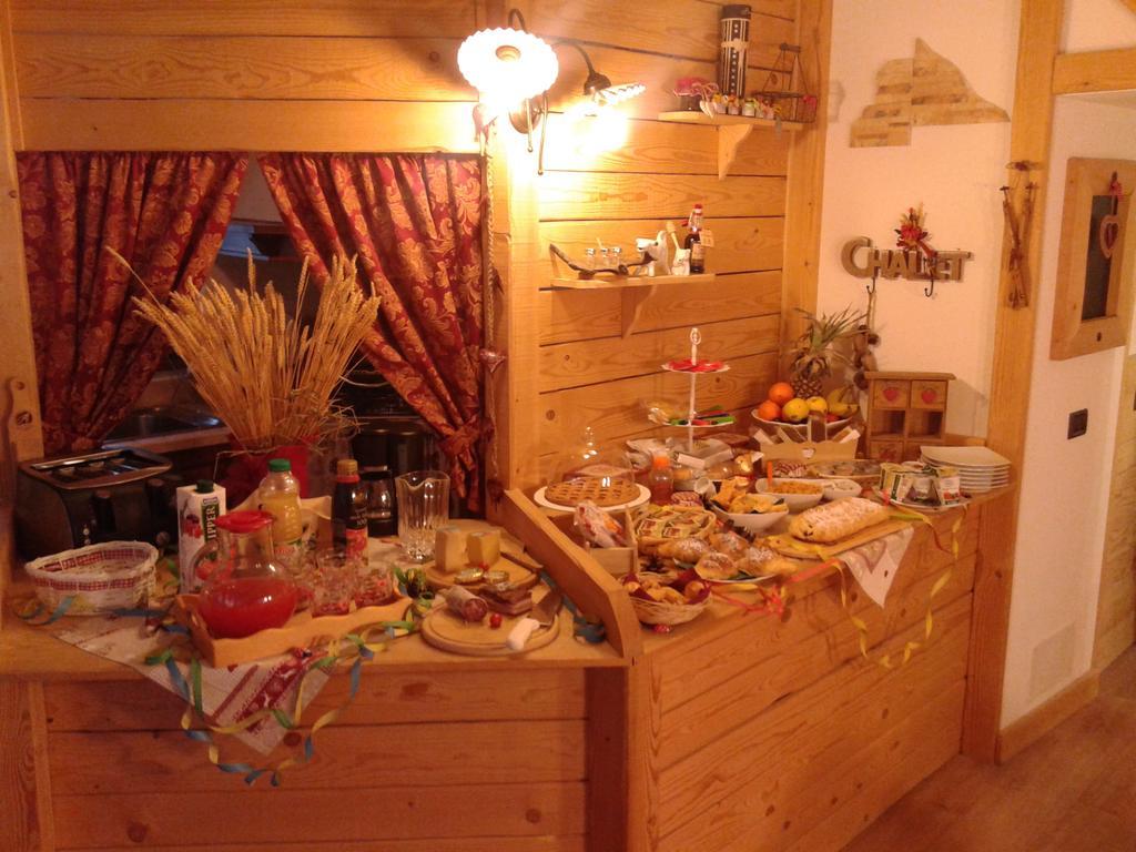 Maso Pin Bed & Breakfast มาดอนนาดีกัมปิโญ ภายนอก รูปภาพ